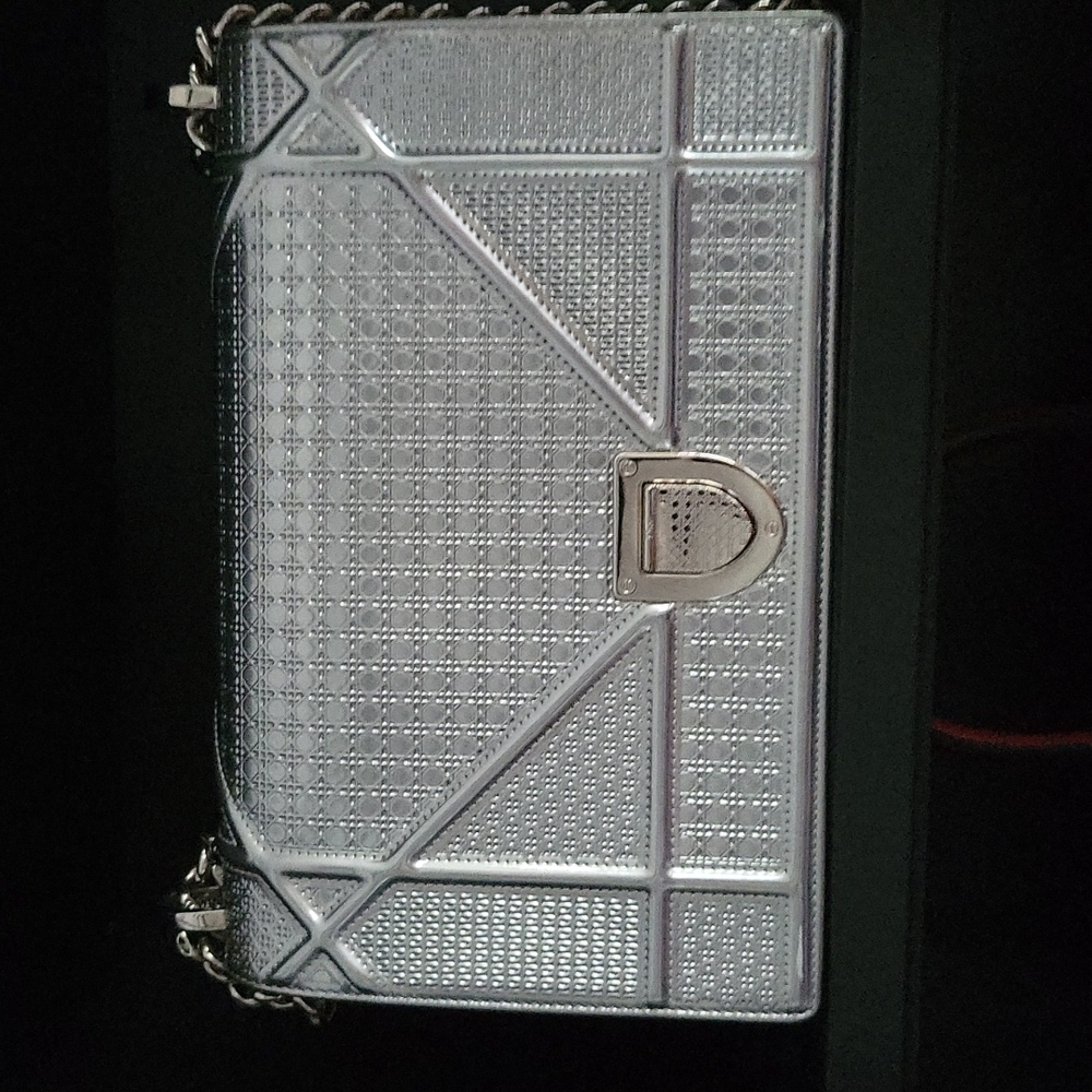 Christian Dior Silver Metallic Calfskin Micro-Cannage Diorama Flap Bag